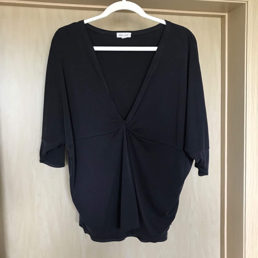 UO dark grey ribbed knot top
